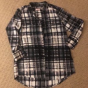 Philosophy women’s button down